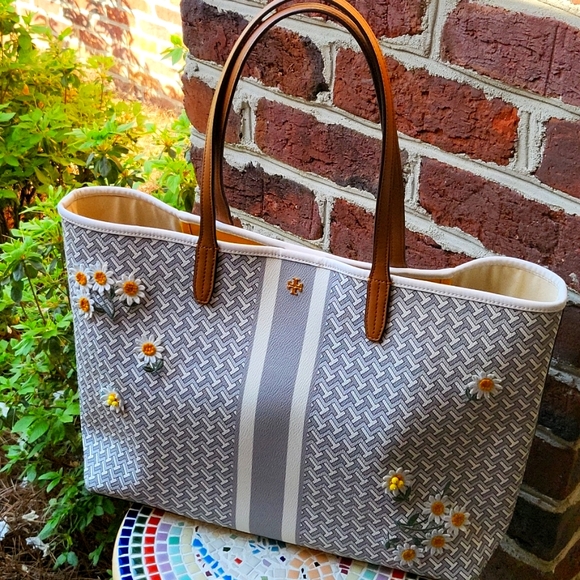 Tory Burch Handbags - Authentic Tory Burch T-Zag Tote